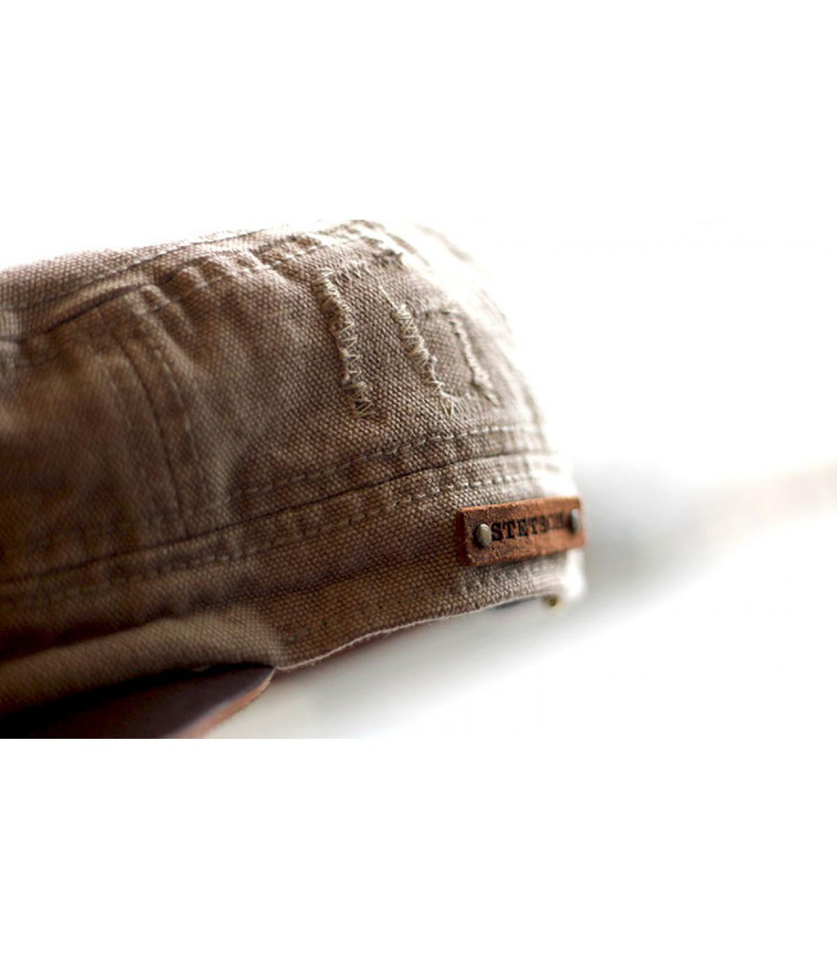 Cappellino army visiera pelle Cappellino army visiera pelle